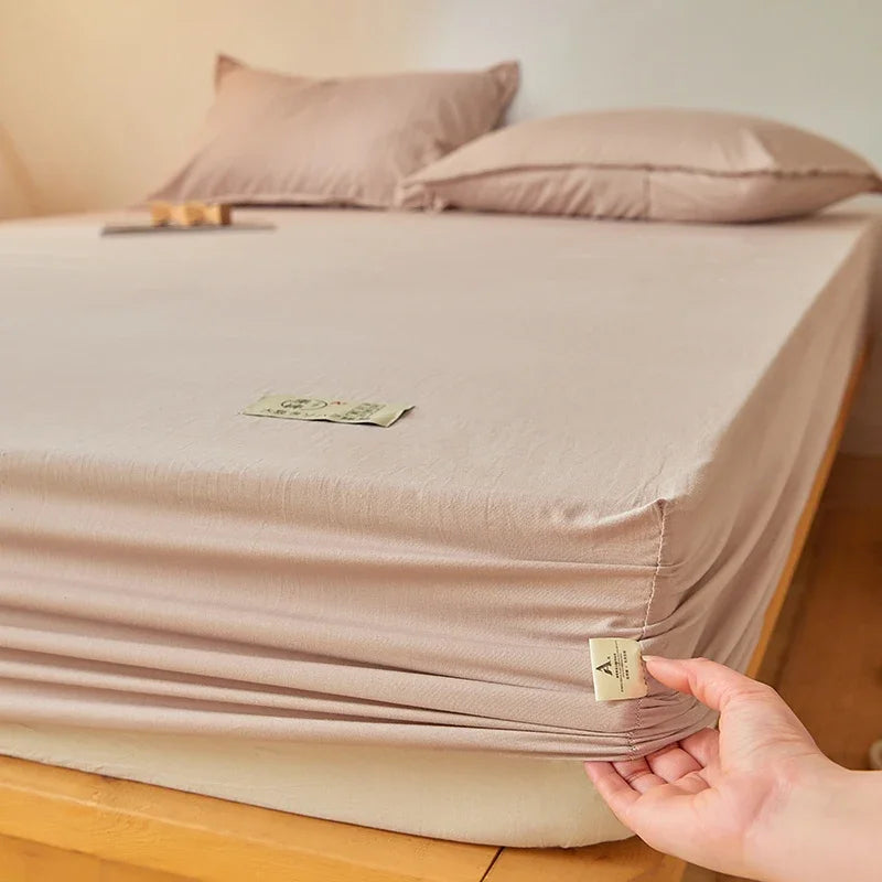 100% Cotton Fitted Mattress Cover – Breathable Anti-Slip Protector