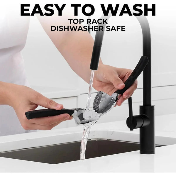 Stainless Steel Garlic Press Set – Rust-Proof Garlic Mincer with Peeler & Brush