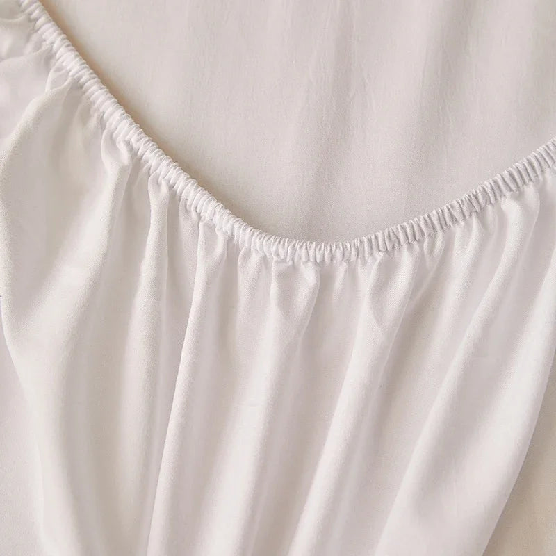 100% Cotton Fitted Mattress Cover – Breathable Anti-Slip Protector