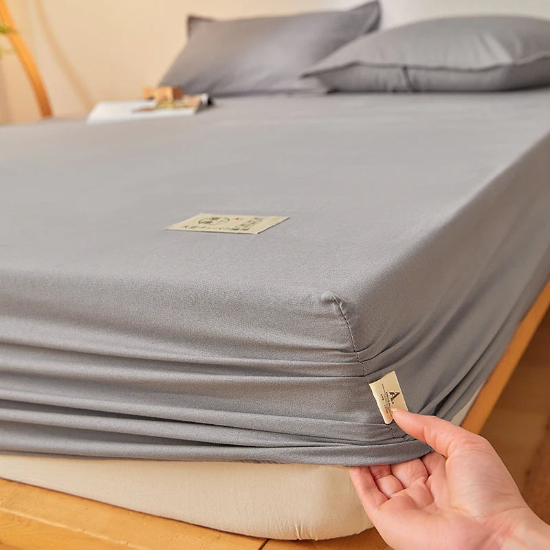 100% Cotton Fitted Mattress Cover – Breathable Anti-Slip Protector